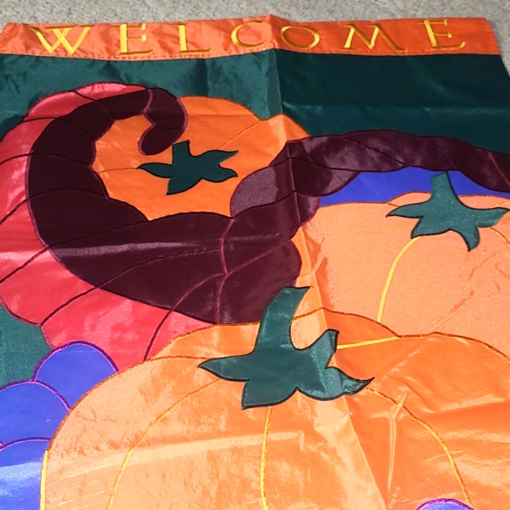 Fall Welcome Flag - Picture 2 of 2